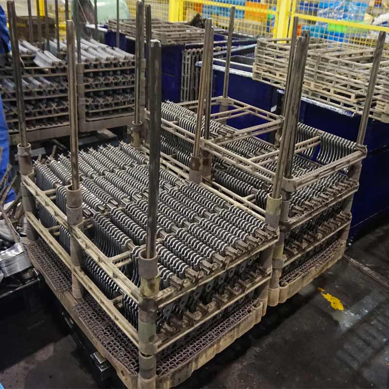 Que sont les appareils de traitement thermique des fours sous vide ? | FH® par Wuxi Junteng Fanghu Alloy Technology Co., Ltd.