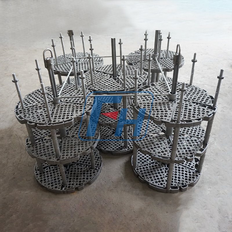 Appareils de traitement thermique pour four à fosse